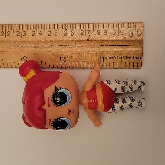 L.O.L. Surprise! Mini Sweets Jolly Rancher Candy Cherry Dazzle Doll - Picture 6 of 6